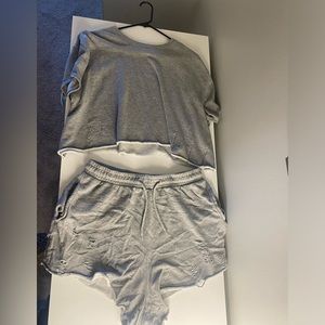 2 Piece Distressed Lounge Set